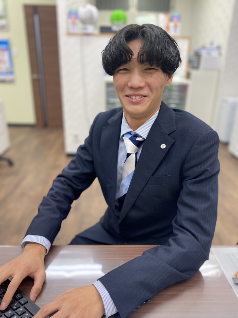 井関社員